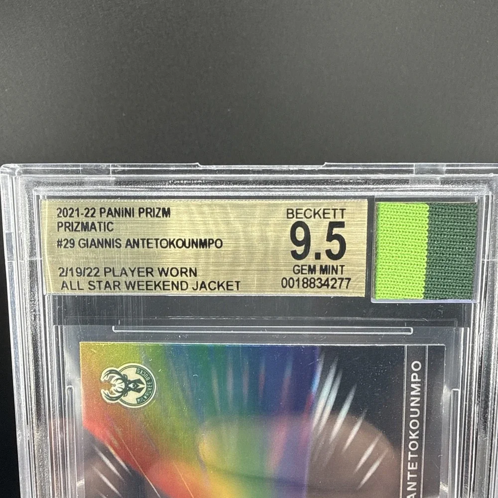2021 Player Worn Jacket Giannis Antetokounmpo #29 BGS 9.5 Gem Mint PRIZMATIC